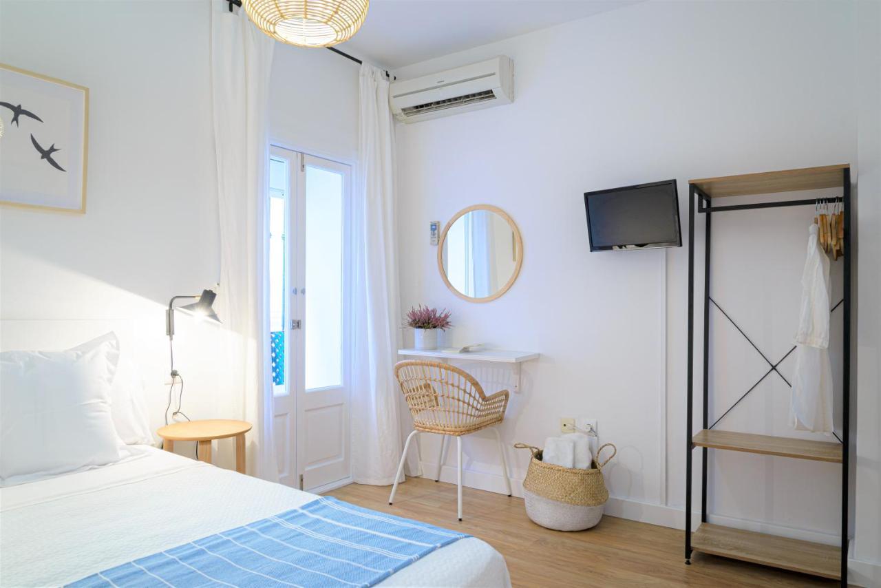Hostal La Calzada Tarifa Extérieur photo